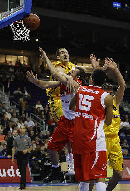 这支队伍充 这支队伍充