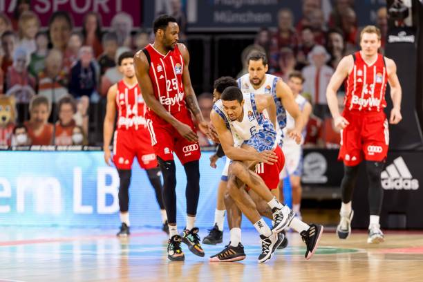 提供更多战 提供更多战